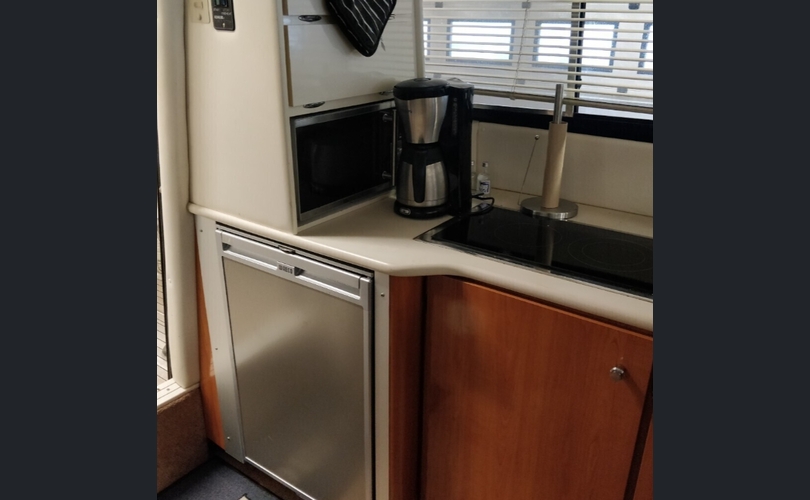 Bayliner 3258-kuva-5